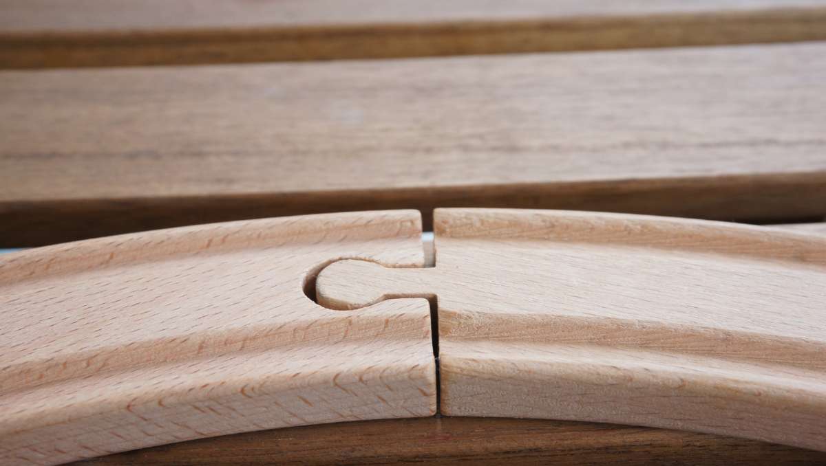 A Guide to Wood Joinery: Types, Strengths & Techniques