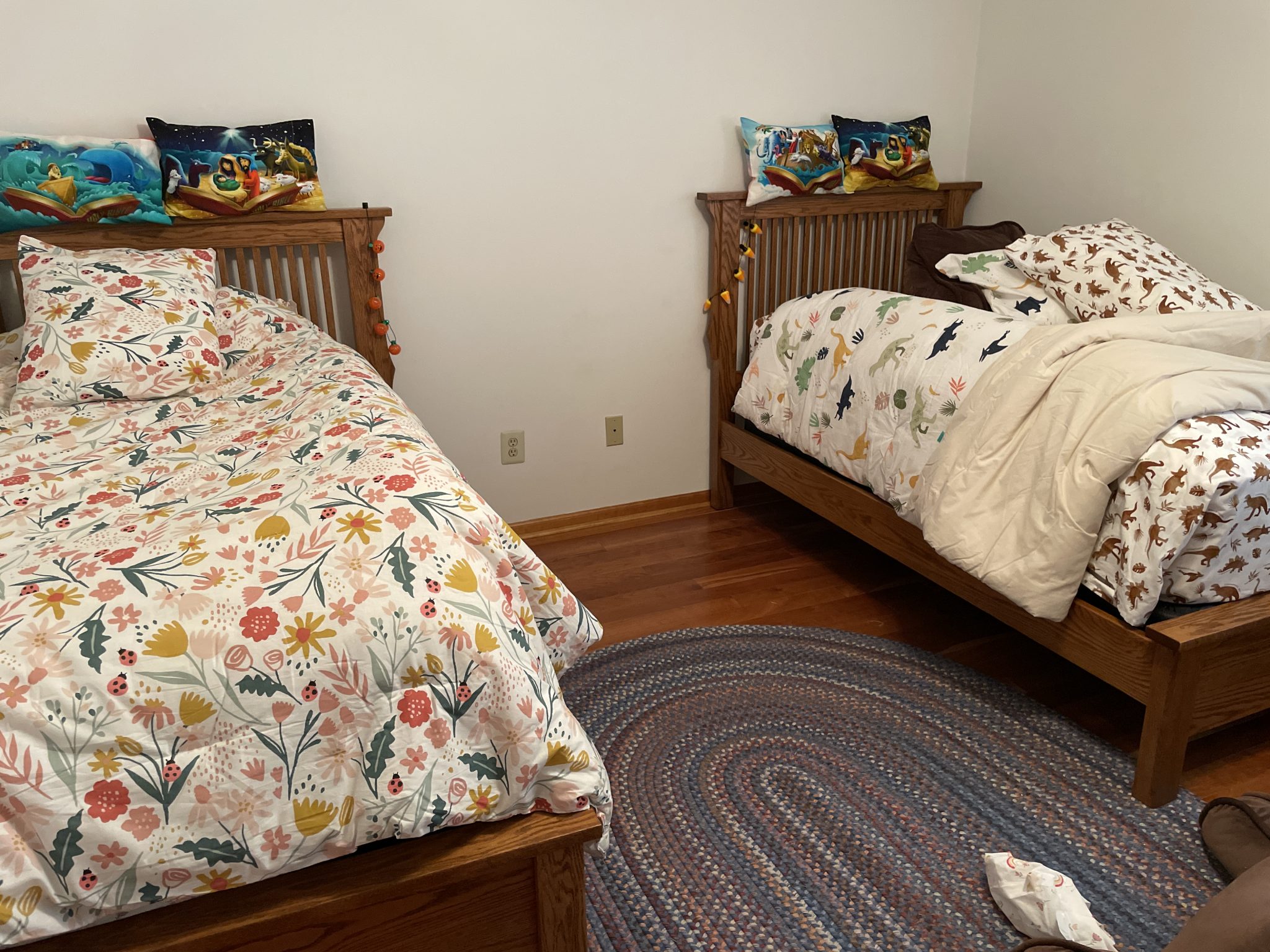 Amish Furniture Factory News, Products & Culture Insights