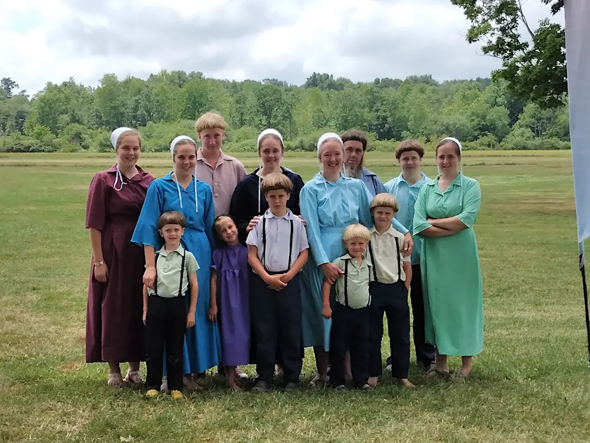 Are Amish parents strict?