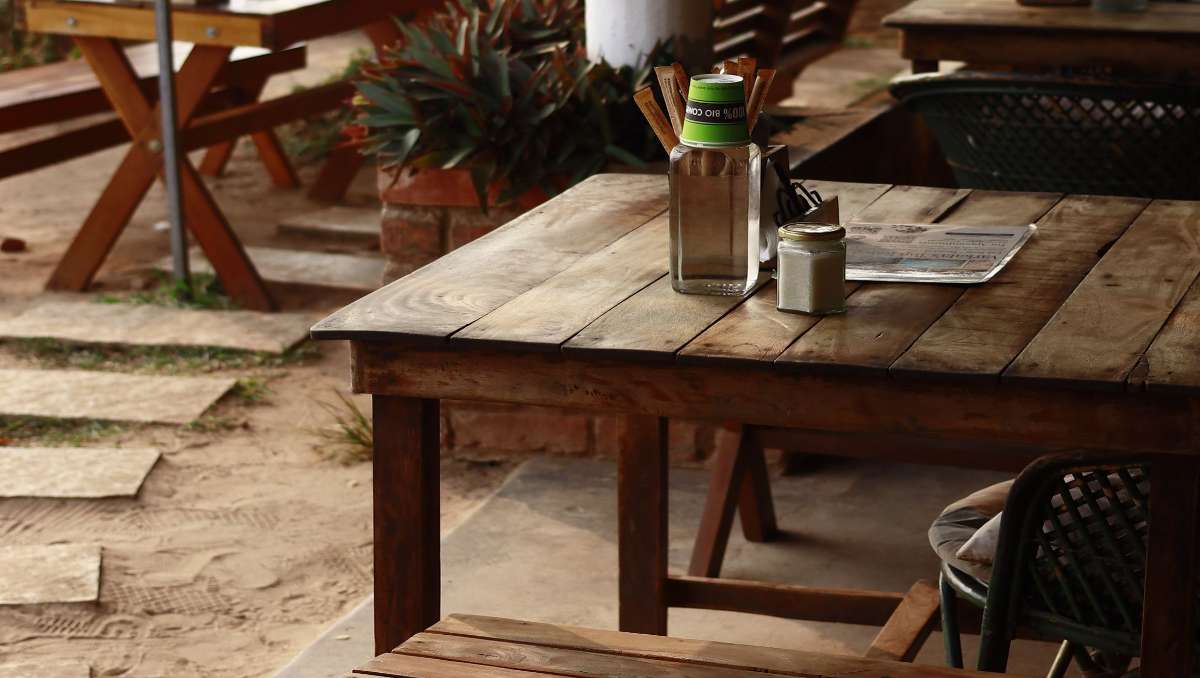 How to Fix Wobbly Table Using Traditional Amish Joinery Techniques