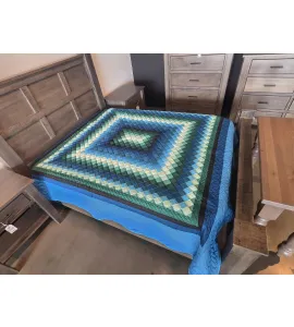 Amish Handmade Brick Pattern Quilt 98x114 Inches - QUICK SHIP