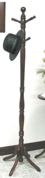 5001 Country Hall Tree