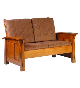 5600 Olde Shaker Loveseat