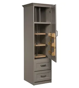 HW Craftsman Pantry