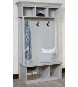 Hillcrest Hall Seat