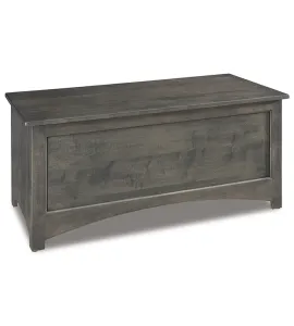 Lincoln Blanket Chest with Cedar Bottom