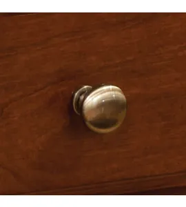 Colonial 3 Drawer Night Stand