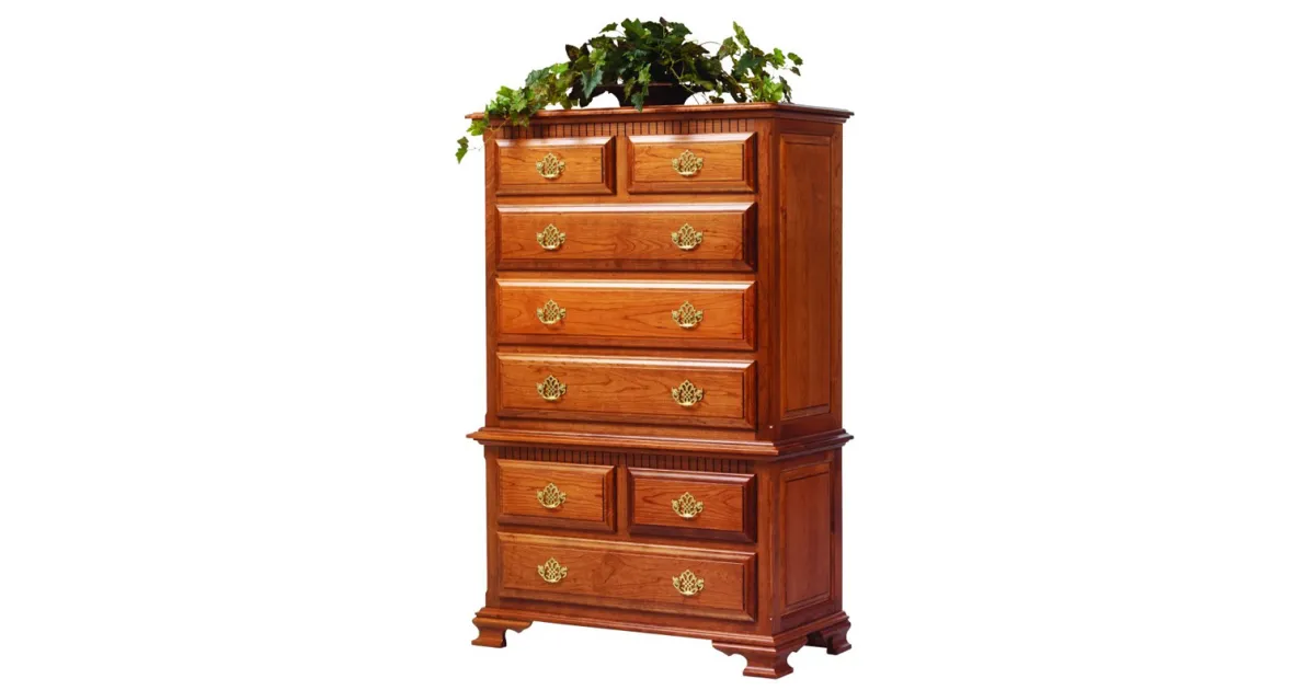 Victoria's Tradition 2 Piece Chest on Chest