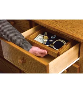 Matison Gentleman's Chest